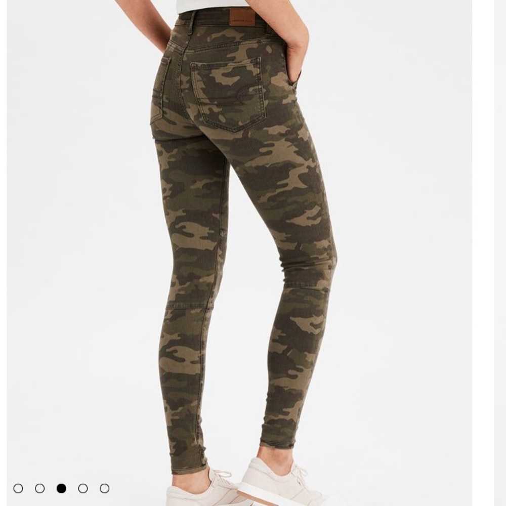 AEO Camo Hi Rise Jeggings